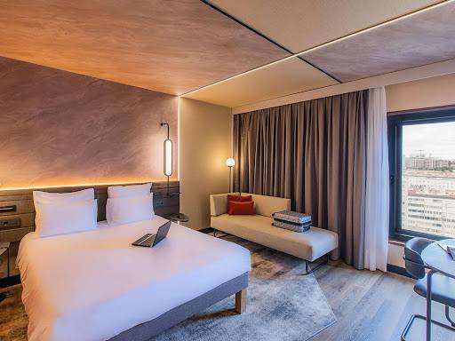 Tropicana Casino & Hotel - elegáns szórakozás a város szívében